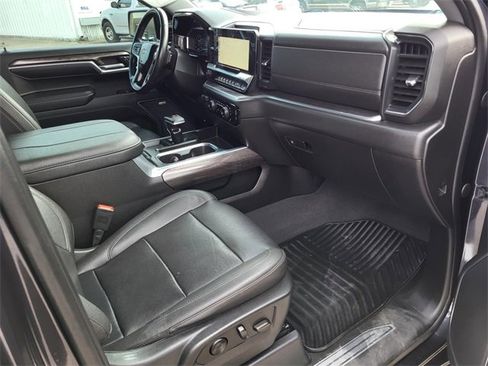 Used 2023 Chevrolet Silverado 1500 LTZ image 20