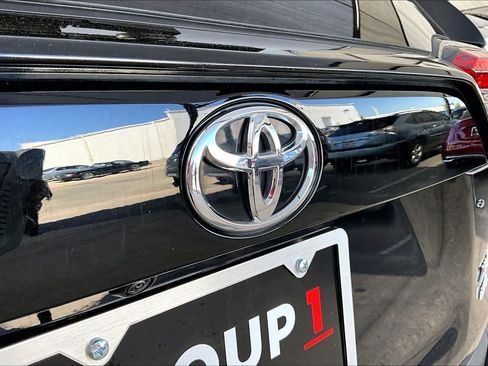 Used 2023 Toyota RAV4 XLE w/ Convenience Package AWD/4WD image 10