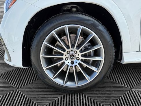 New 2026 Mercedes-Benz GLE 450 4MATIC image 9