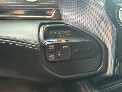 Used 2020 RAM 2500 Limited AWD/4WD image 21