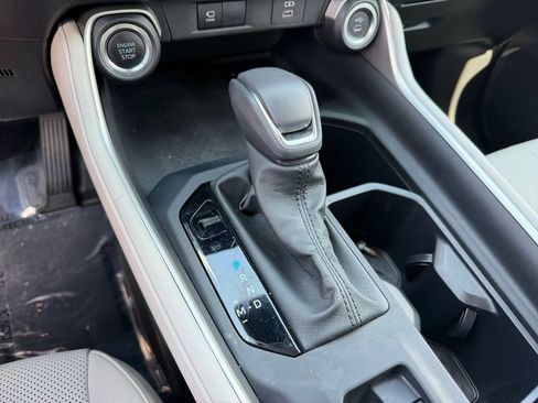 Used 2024 Toyota Grand Highlander AWD image 25