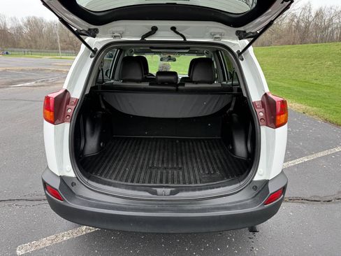Used 2014 Toyota RAV4 XLE image 13