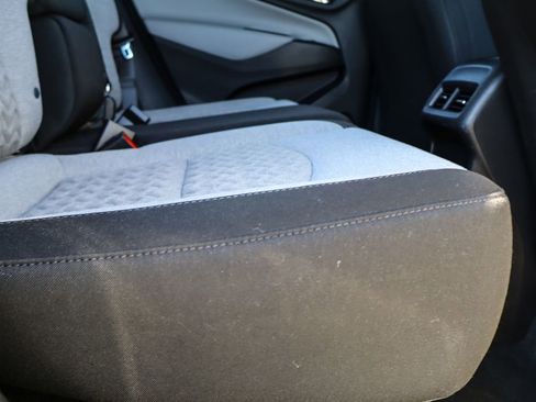 Used 2024 Chevrolet Equinox LT image 17