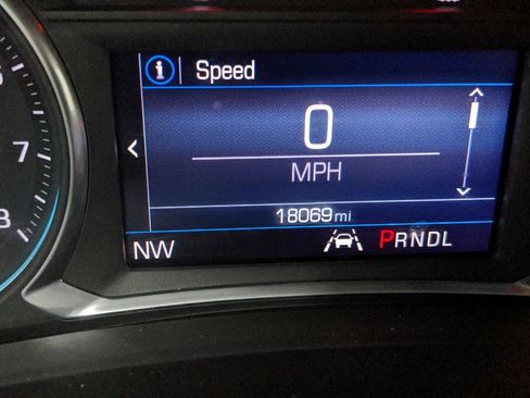 Used 2019 Chevrolet Equinox LT w/ Driver Convenience Package FWD image 42