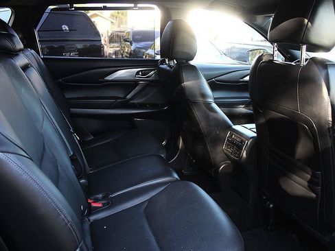 Used 2019 MAZDA CX-9 Grand Touring FWD image 18