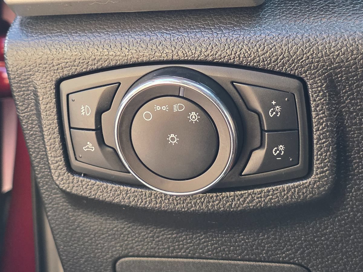 Used 2019 Ford F150 Lariat w/ Equipment Group 502A Luxury AWD/4WD image 57