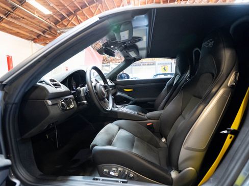 Used 2025 Porsche 718 Boxster Spyder RS image 66