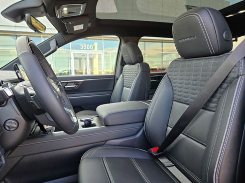 Used 2024 GMC Sierra EV Denali image 29