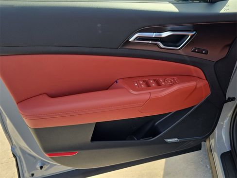 New 2026 Kia Sportage SX image 20