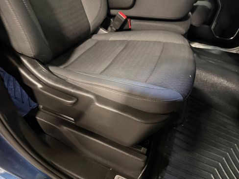 Used 2022 Chevrolet Silverado 1500 LT image 13