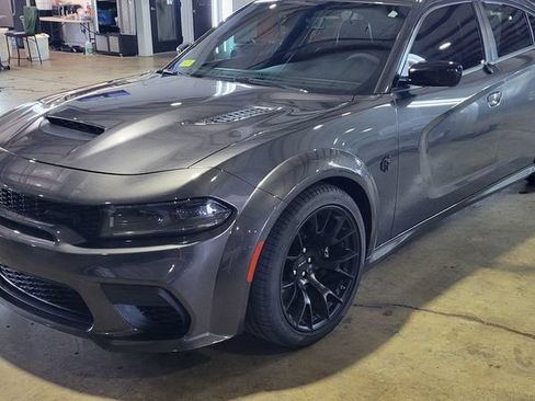 Used 2023 Dodge Charger SRT Hellcat w/ Harman/Kardon Audio Group RWD image 2
