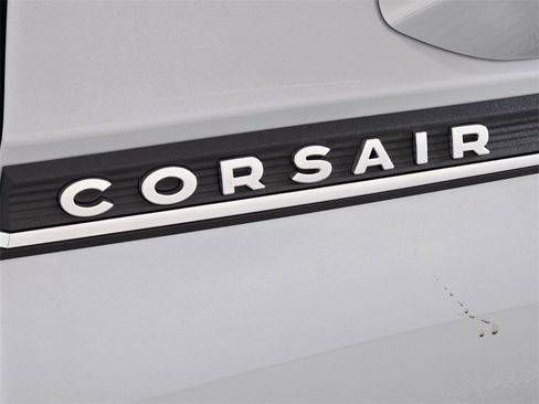 New 2026 Lincoln Corsair Premiere image 12