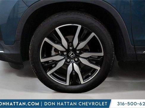 Used 2019 Honda Pilot Touring image 42