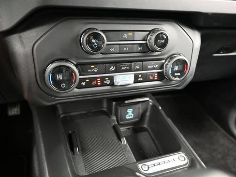 Used 2025 Ford Bronco Outer Banks AWD/4WD image 33