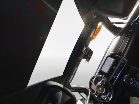 Certified 2023 Kia Sportage X-Line w/ X-Line Premium Package image 23