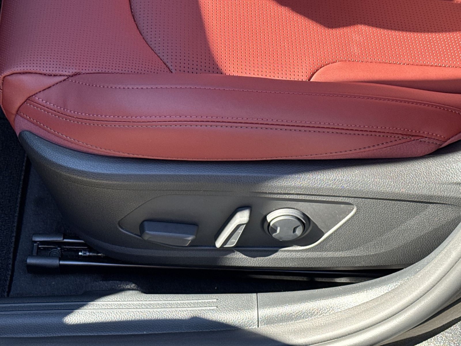 New 2027 Kia K5 GT-Line FWD image 18