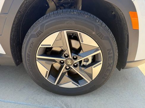 Used 2025 Hyundai Tucson SEL AWD/4WD image 8