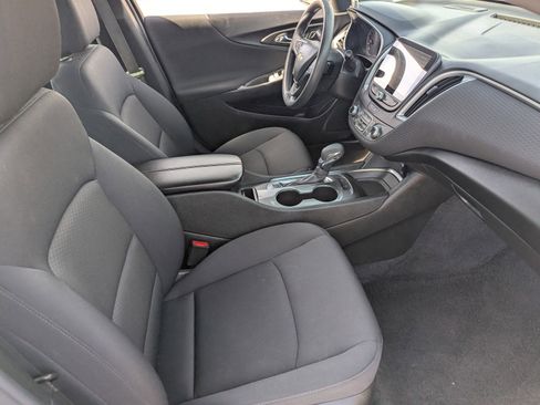 Certified 2024 Chevrolet Malibu LT image 11