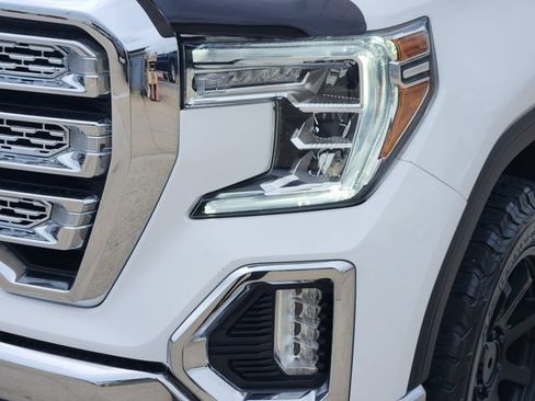 Used 2021 GMC Sierra 1500 SLT AWD/4WD image 9