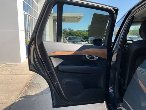 Certified 2024 Volvo XC90 T8 Core w/ Protection Package Premier AWD/4WD image 9