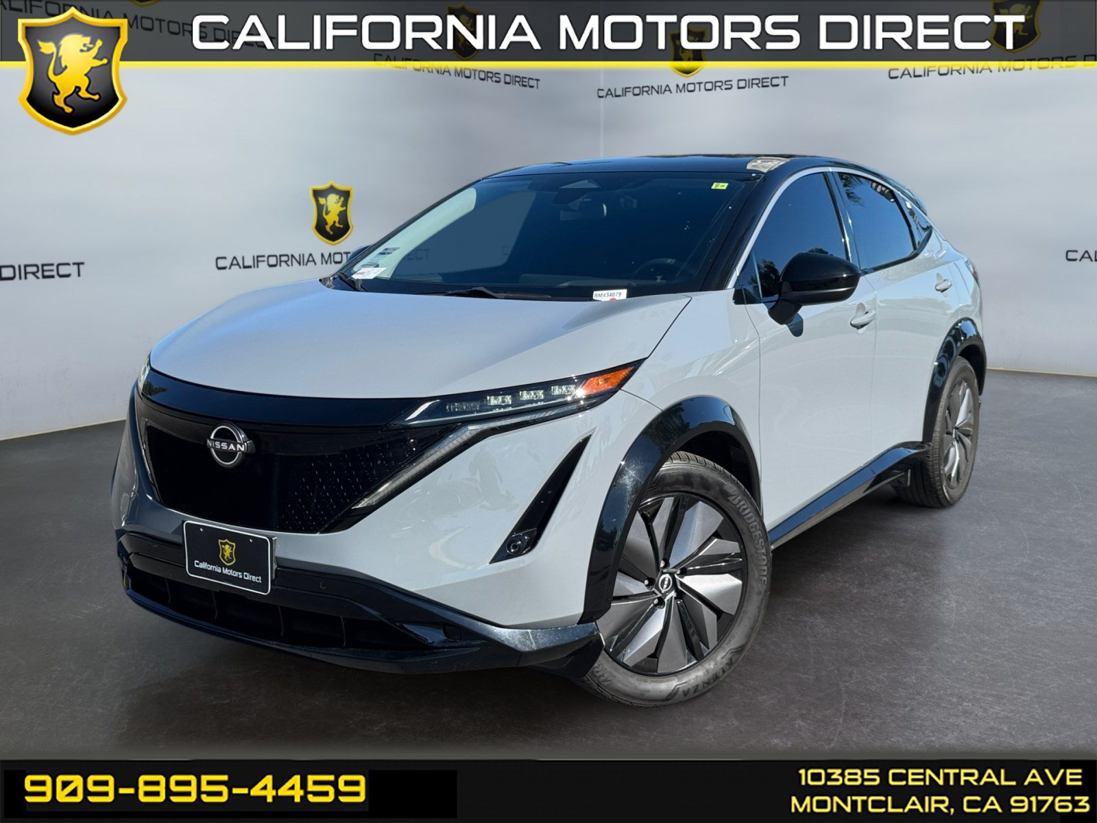 Used 2024 Nissan Ariya FWD image 1