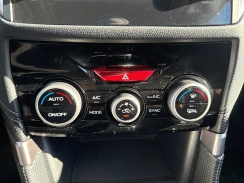 Used 2023 Subaru Forester Limited image 37