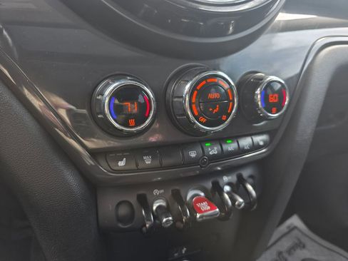 Used 2020 MINI Cooper Countryman FWD image 11