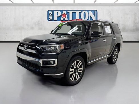 Used 2022 Toyota 4Runner Limited AWD/4WD image 3