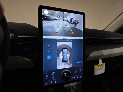 New 2025 Ford Mustang Mach-E Premium image 25