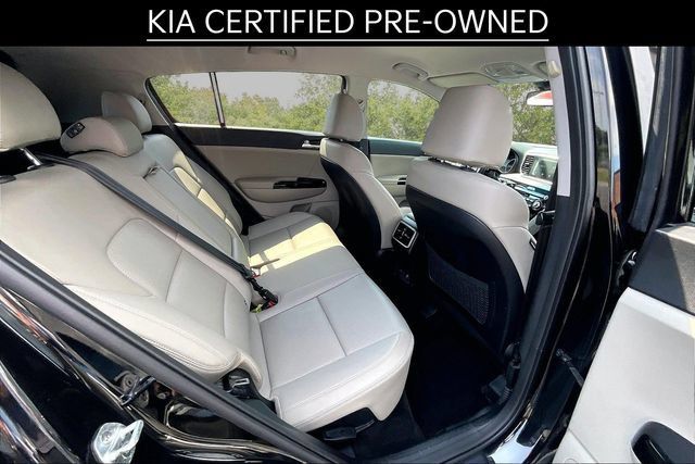 Used 2020 Kia Sportage EX AWD/4WD image 25