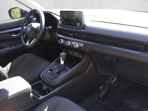 Used 2024 Honda CR-V EX image 28