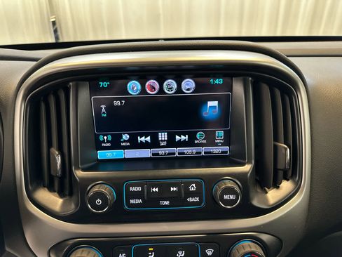 Used 2016 Chevrolet Colorado LT w/ LT Convenience Package image 26