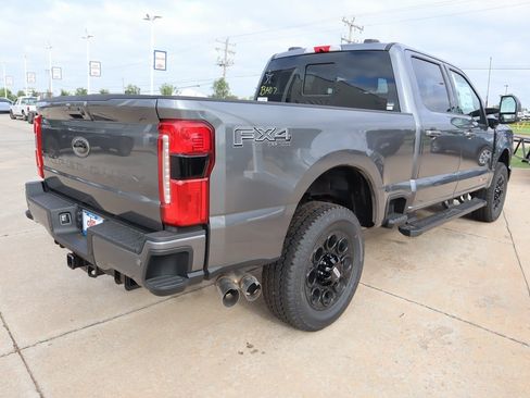 New 2026 Ford F250 Lariat w/ Black Appearance Package image 23