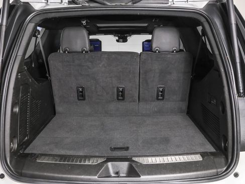 Used 2024 Chevrolet Suburban High Country image 48