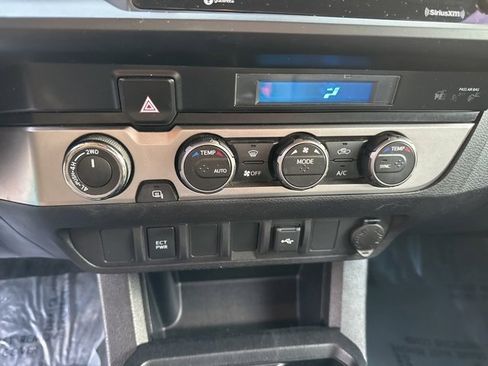 Used 2023 Toyota Tacoma SR image 12