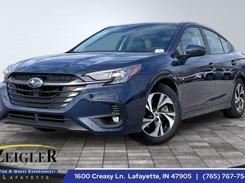 Used 2025 Subaru Legacy Premium image 1