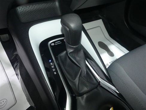 Used 2024 Toyota Corolla SE FWD image 37