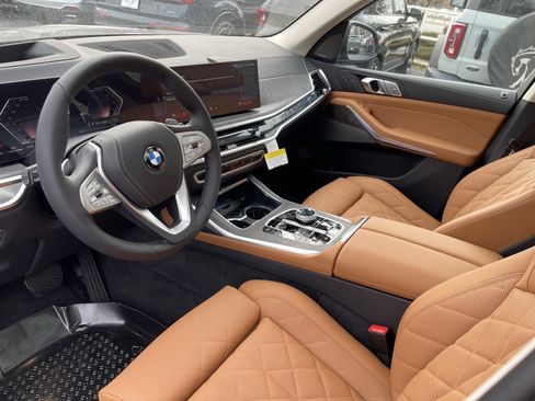 New 2026 BMW X7 xDrive40i w/ Executive Package image 12