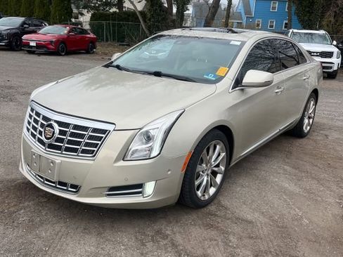 Used 2014 Cadillac XTS Luxury w/ Driver Awareness Package image 1
