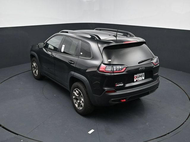 Used 2022 Jeep Cherokee Trailhawk AWD/4WD image 37