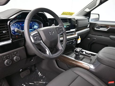 New 2026 Chevrolet Silverado 1500 RST w/ Convenience Package II AWD/4WD image 20