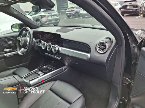 Used 2024 Mercedes-Benz GLB 250 image 15