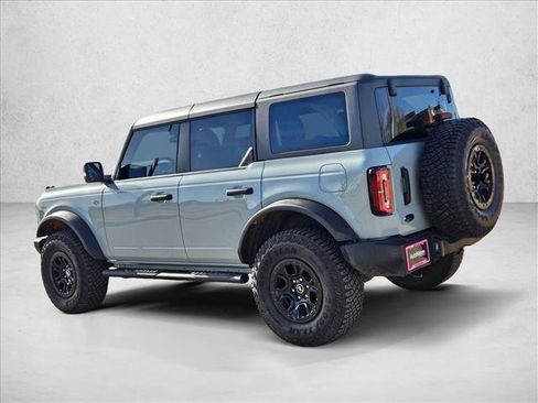 Used 2023 Ford Bronco Wildtrak image 8