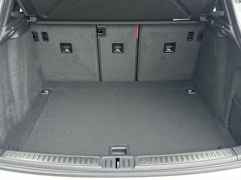 New 2026 Porsche Macan S image 18