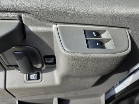 Used 2020 Chevrolet Express 3500 LS RWD image 13