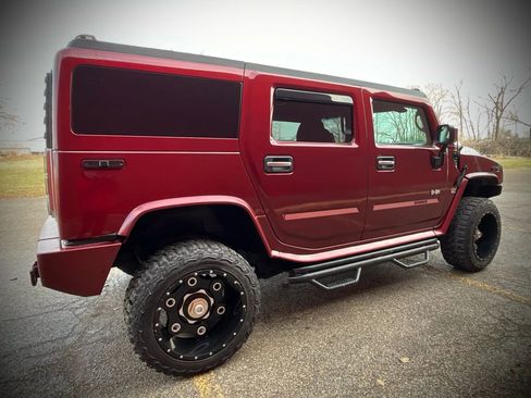 Used 2004 HUMMER H2 w/ Preferred Equipment Group image 5