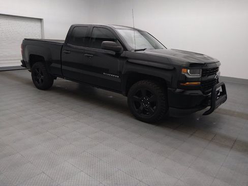 Used 2017 Chevrolet Silverado 1500 Custom w/ Rally 1 Edition RWD image 11