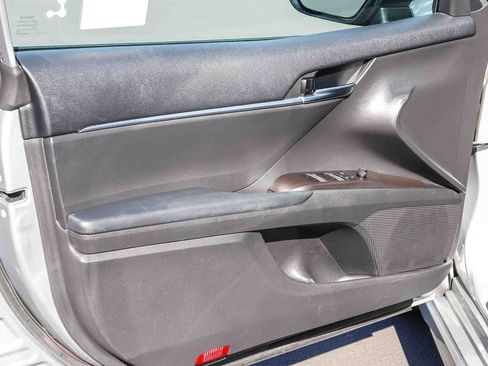 Certified 2022 Toyota Camry SE w/ Carpet Mat Package (TMS) FWD image 26