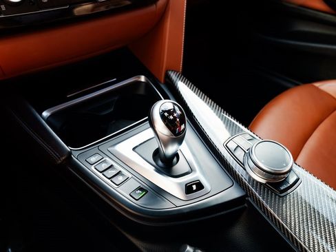 Used 2018 BMW M4 Coupe image 17