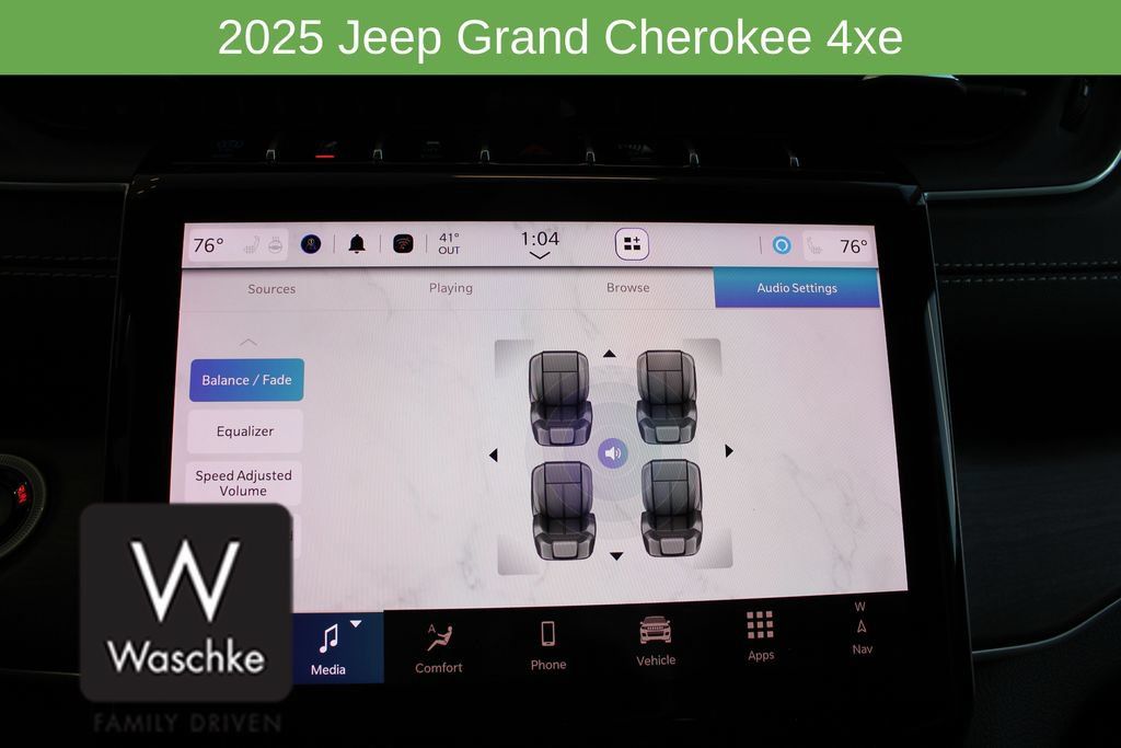 New 2025 Jeep Grand Cherokee Limited 4xe w/ Trailer Tow Package AWD/4WD image 42